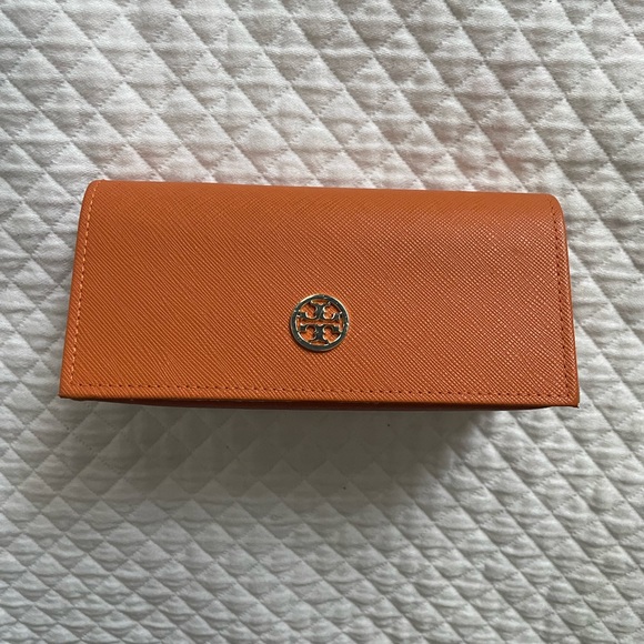 Tory Burch Sunglasses Case With Pouch 3.5x6.5 inches - Picture 4 of 5